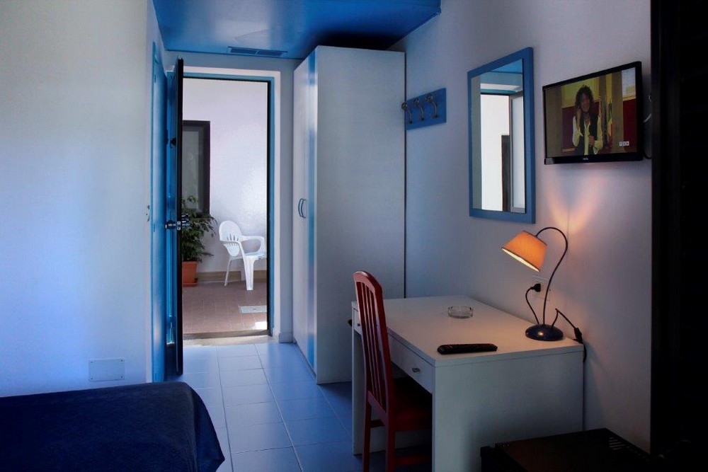 Marina Living Rooms & Pool